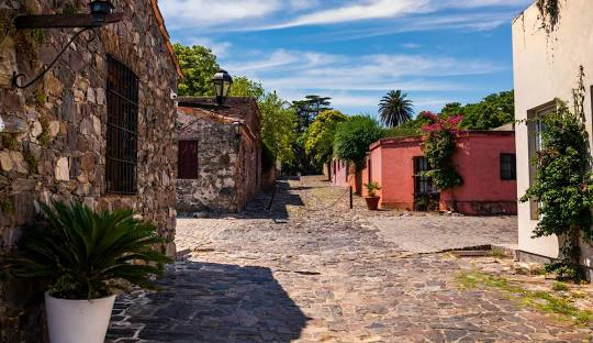 Una calle del Barrio histórico de Colonia del Sacramento