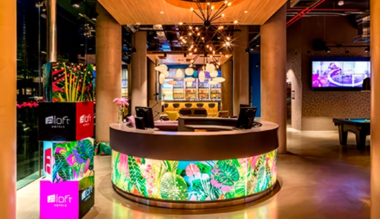 lobby_hotel_aloft.webp